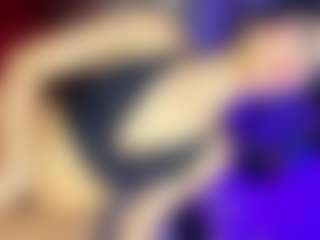 GiaFerrara's Live Sex Cam Show
