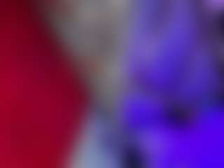 GiaFerrara's Live Sex Cam Show