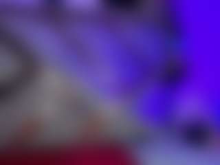 GiaFerrara's Live Sex Cam Show