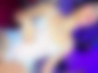 GiaFerrara's Live Sex Cam Show