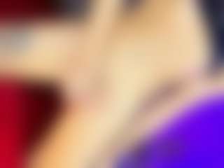 GiaFerrara's Live Sex Cam Show