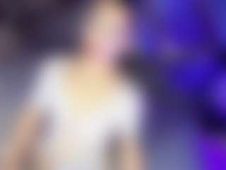 GiaFerrara's Live Sex Cam Show