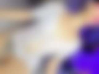 GiaFerrara's Live Sex Cam Show