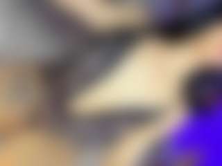 GiaFerrara's Live Sex Cam Show