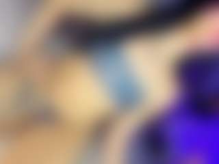 GiaFerrara's Live Sex Cam Show