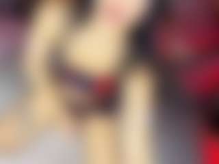 GiaFerrara's Live Sex Cam Show