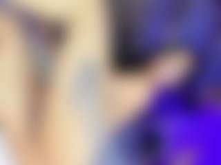 GiaFerrara's Live Sex Cam Show