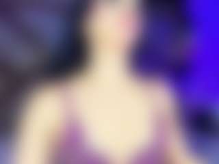 Live cam show with GiaFerrara - Anal Toys on live18s.com