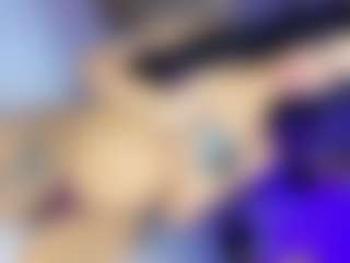 GiaFerrara's Live Sex Cam Show