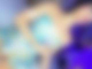 Live cam show with GiaFerrara - Teen (18+) on xDating