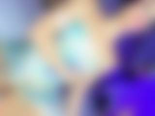 GiaFerrara's Live Sex Cam Show