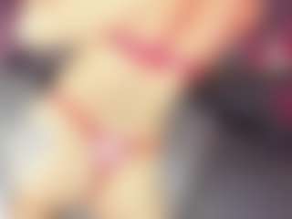 Live cam show with GiaFerrara - Teen (18+) on Dolls Live