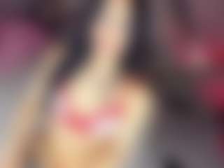 Live cam show with GiaFerrara - Blue Eyes on AdultVida.com