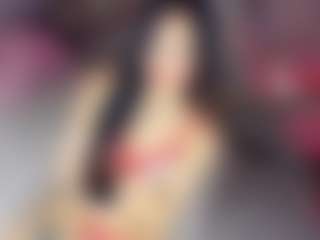 Live cam show with GiaFerrara - White on liverealitysex.com