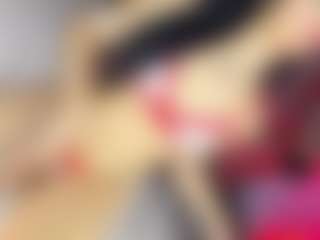 Live cam show with GiaFerrara - White on liverealitysex.com