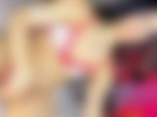 GiaFerrara's Live Sex Cam Show