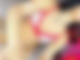 Live cam show with GiaFerrara - Tease on AdultVida.com