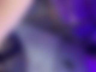 GiaFerrara's Live Sex Cam Show