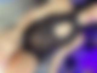 GiaFerrara's Live Sex Cam Show