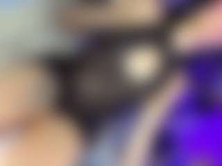GiaFerrara's Live Sex Cam Show
