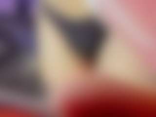 GiaFerrara's Live Sex Cam Show