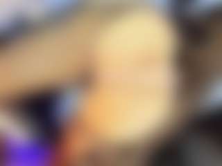 GiaFerrara's Live Sex Cam Show