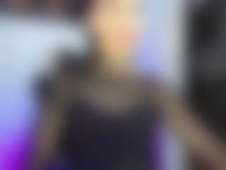 Live cam show with GiaFerrara - HD on Camming Site