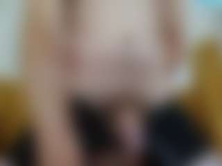 Live cam show with Hard2beat - White on Camiplay Live | cambodia
