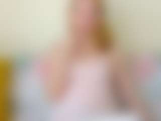 Kathrynn18's Live Sex Cam Show