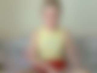 Kathrynn18's Live Sex Cam Show