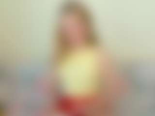 Kathrynn18's Live Sex Cam Show