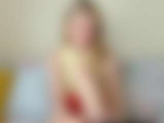 Live cam show with Kathrynn18 - Petite on Gym Cam Girls
