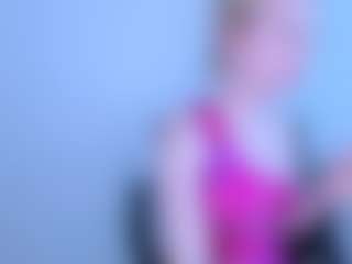 Live cam show with Kathrynn18 - Doggy Style on Uber Horny