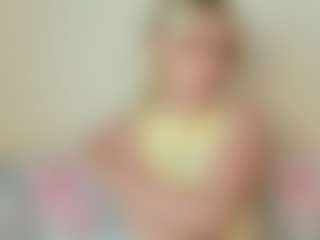 Live cam show with Kathrynn18 - Thin on Camsoda
