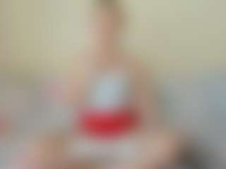 Kathrynn18's Live Sex Cam Show