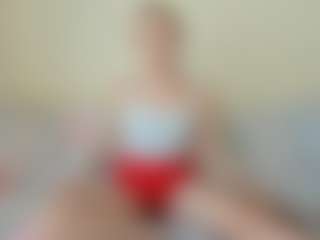 Kathrynn18's Live Sex Cam Show