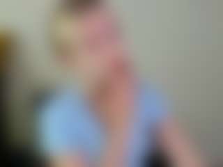 Kathrynn18's Live Sex Cam Show