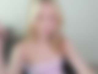 Kathrynn18's Live Sex Cam Show
