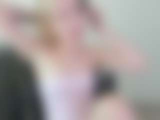 Kathrynn18's Live Sex Cam Show