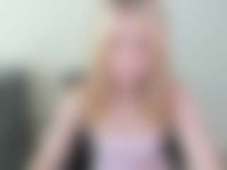 Kathrynn18's Live Sex Cam Show