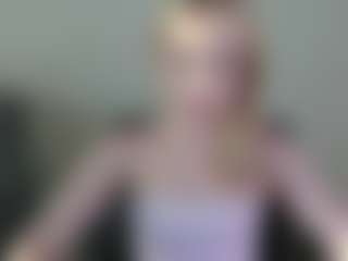 Kathrynn18's Live Sex Cam Show