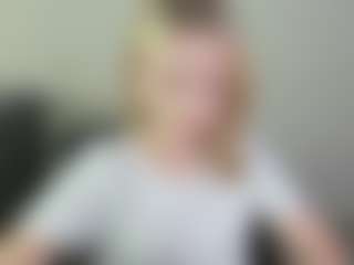 Live cam show with Kathrynn18 - Blue Eyes on madthumbs