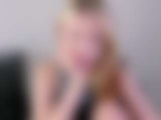 Kathrynn18's Live Sex Cam Show