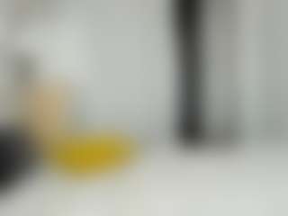 Live cam show with Kathrynn18 - Blonde Hair on Dare Cams