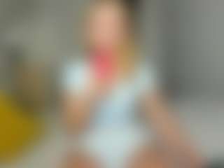 Kathrynn18's Live Sex Cam Show