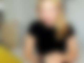 Kathrynn18's Live Sex Cam Show