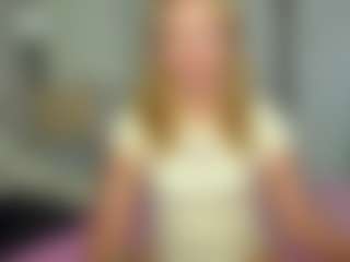 Kathrynn18's Live Sex Cam Show
