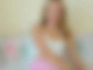 Kathrynn18's Live Sex Cam Show