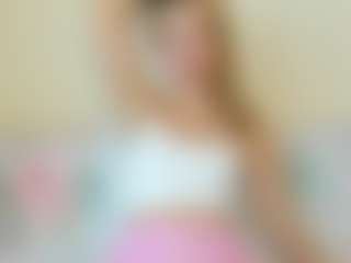 Live cam show with Kathrynn18 - Spy Petite on Camsoda