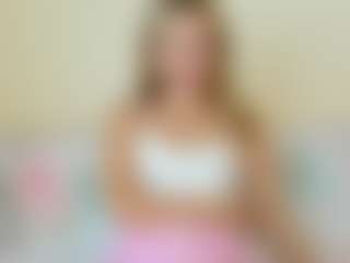 Live cam show with Kathrynn18 - Skinny on slutload